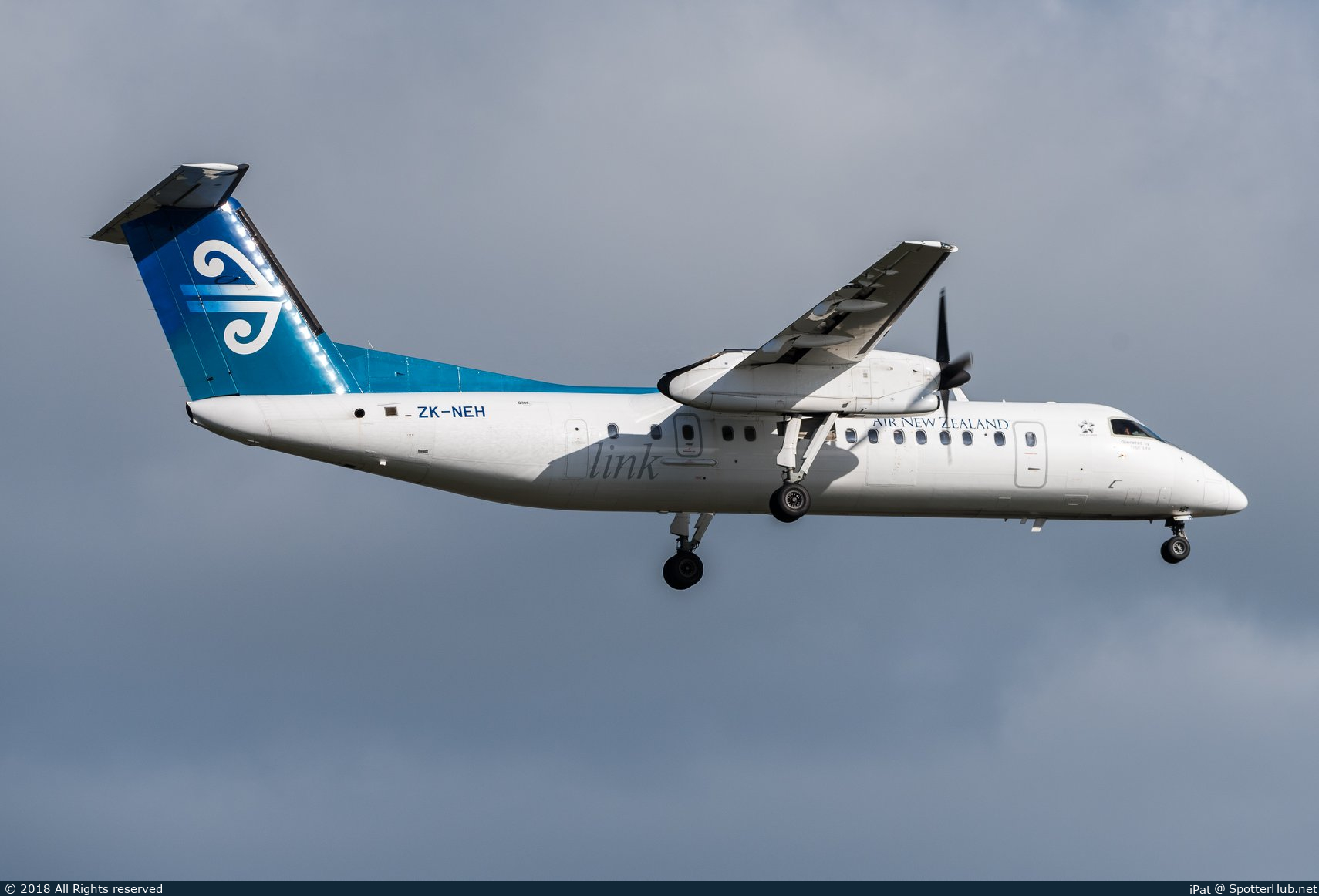 Photo of ZK-NEH - De Havilland Canada DHC-8-311Q Dash 8 operated by Air New Zealand