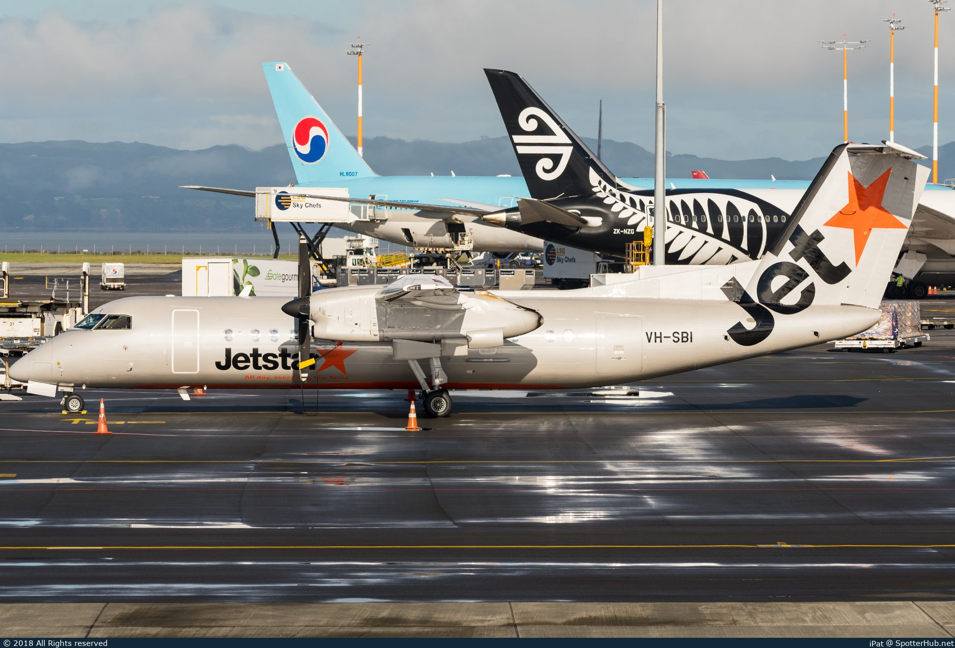 Photo of VH-SBI - Bombardier DHC-8-315 Dash 8 Q300 operated by Jetstar Airways (opb Eastern Australia Airlines)
