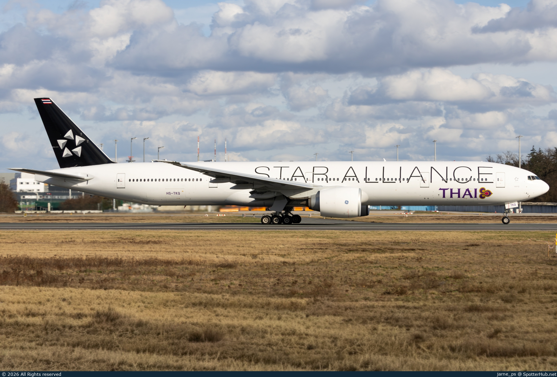 Photo of HS-TKQ - Boeing 777-3AL(ER) operated by Thai Airways International