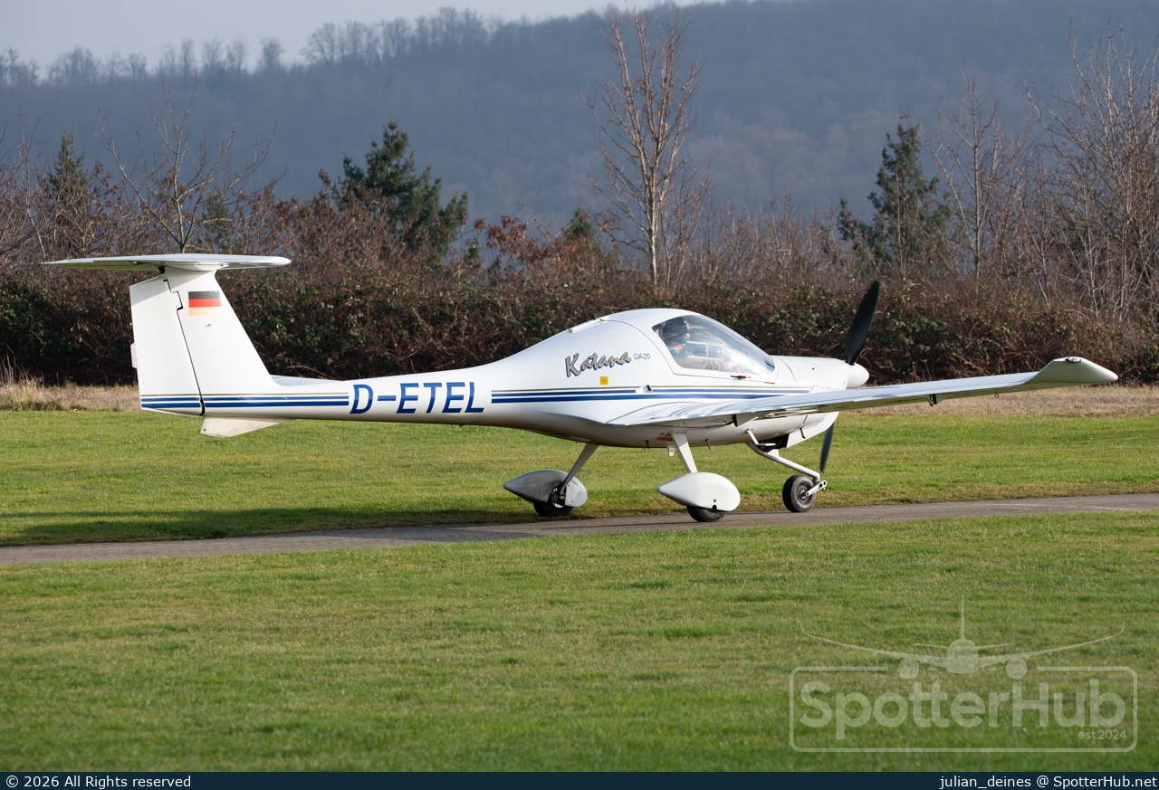 Photo of D-ETEL - Diamond DA20-A1 Katana operated by Aero-Club Koblenz