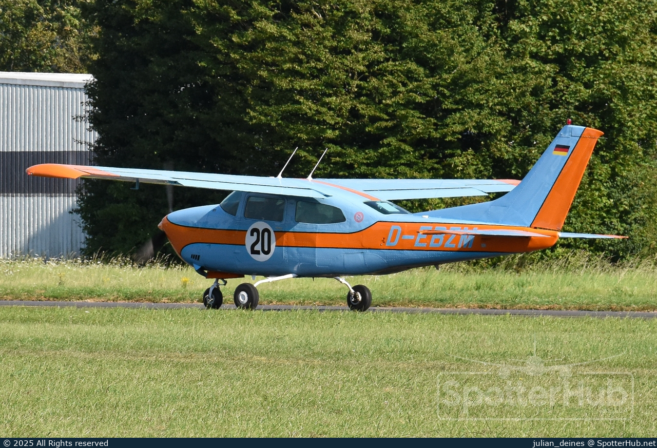 Photo of D-EBZM - Cessna T210L Turbo Centurion operated by Private
