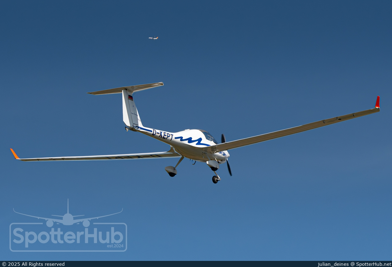 Photo of D-KEPT - Diamond HK36TTC Super Dimona operated by Aero-Club Koblenz