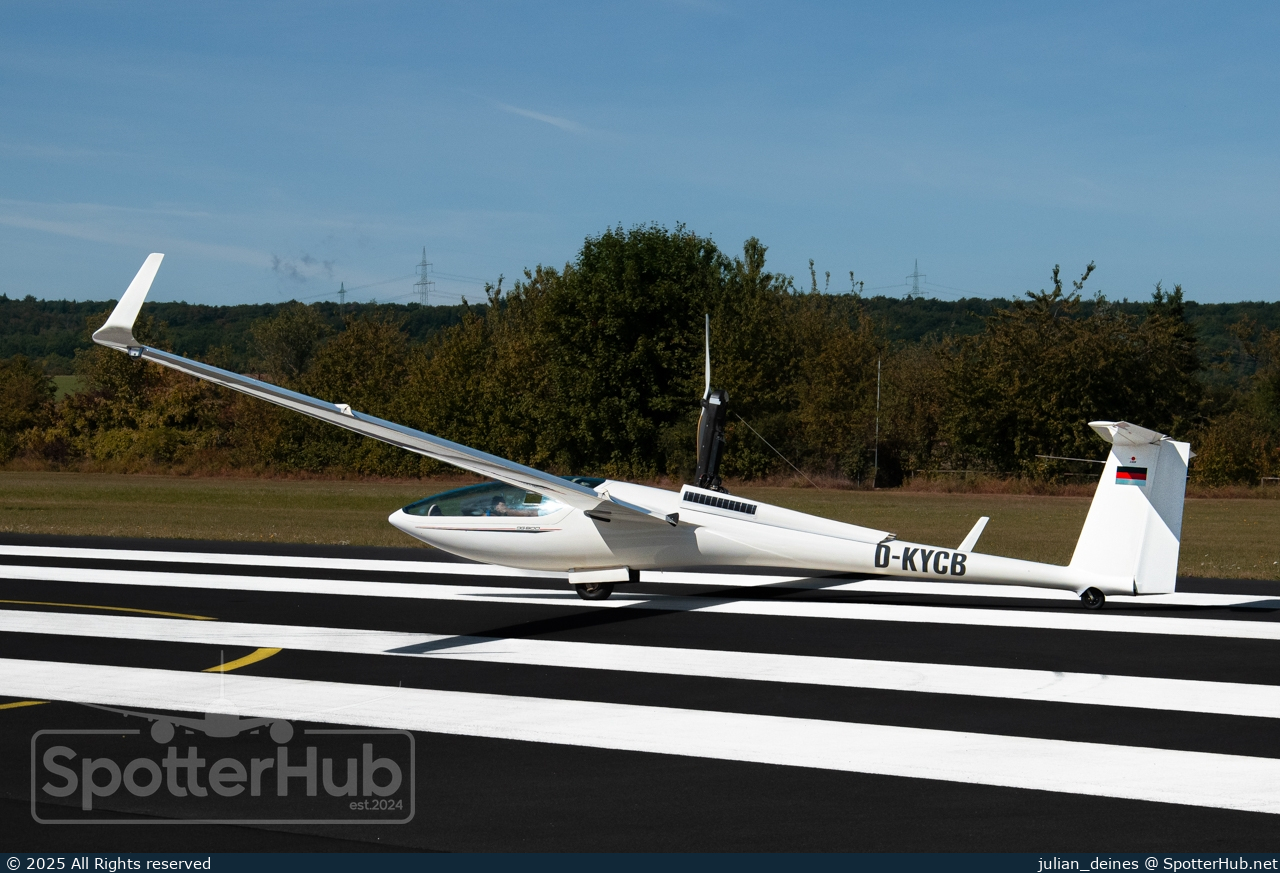 Photo of D-KYCB - DG Flugzeugbau DG-800B operated by Private