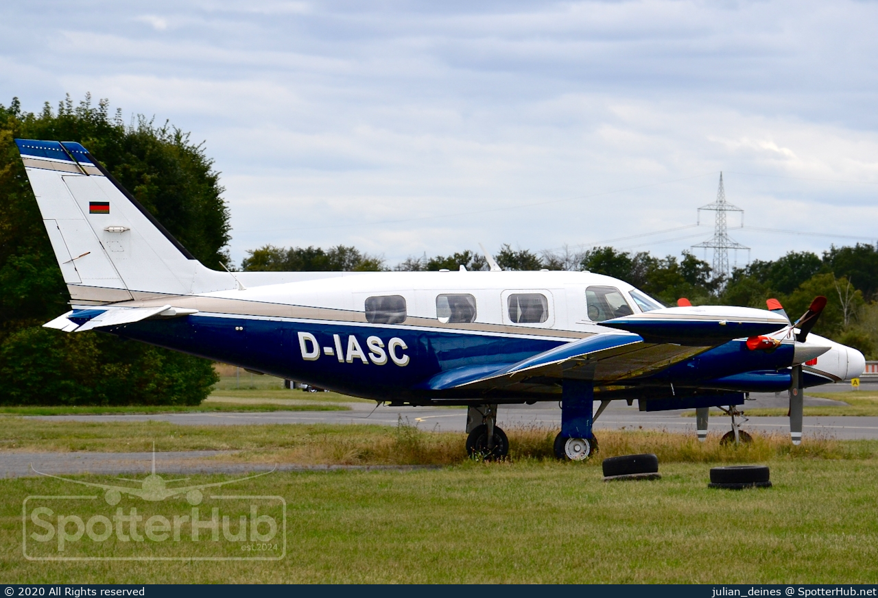 Photo of D-IASC - Piper PA-31T Cheyenne II operated by Private