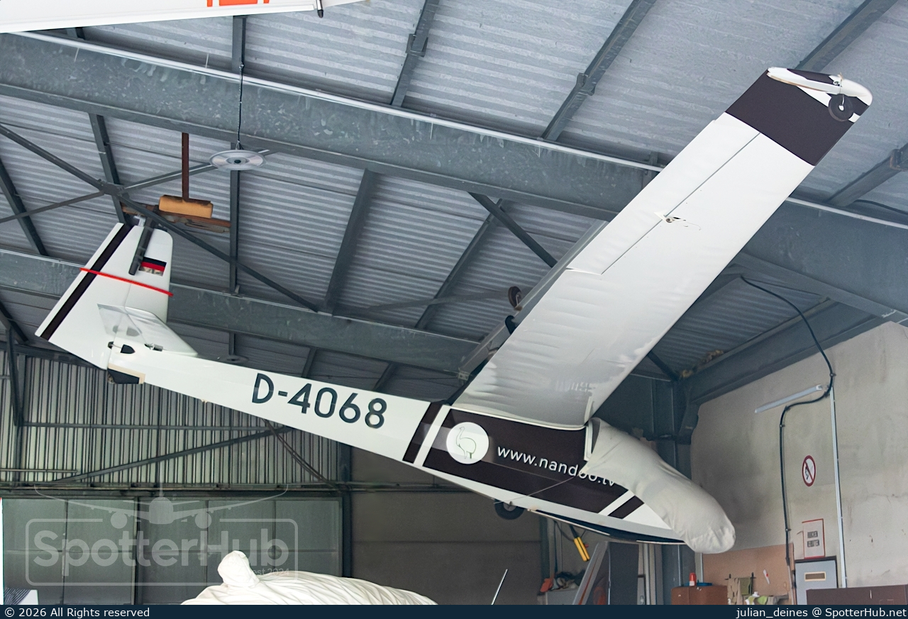 Photo of D-4068 - Schleicher K 8B operated by Private