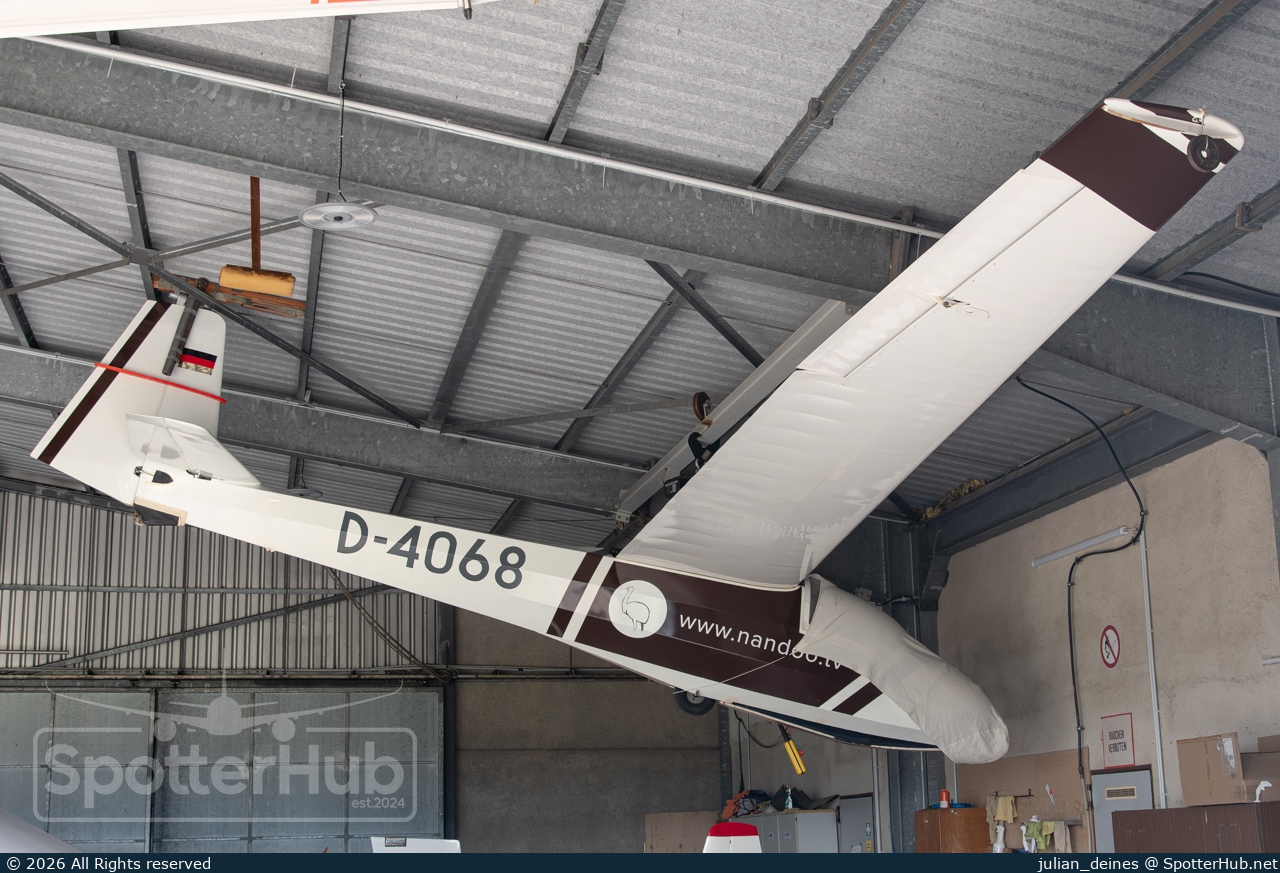 Photo of D-4068 - Schleicher K 8B operated by Private