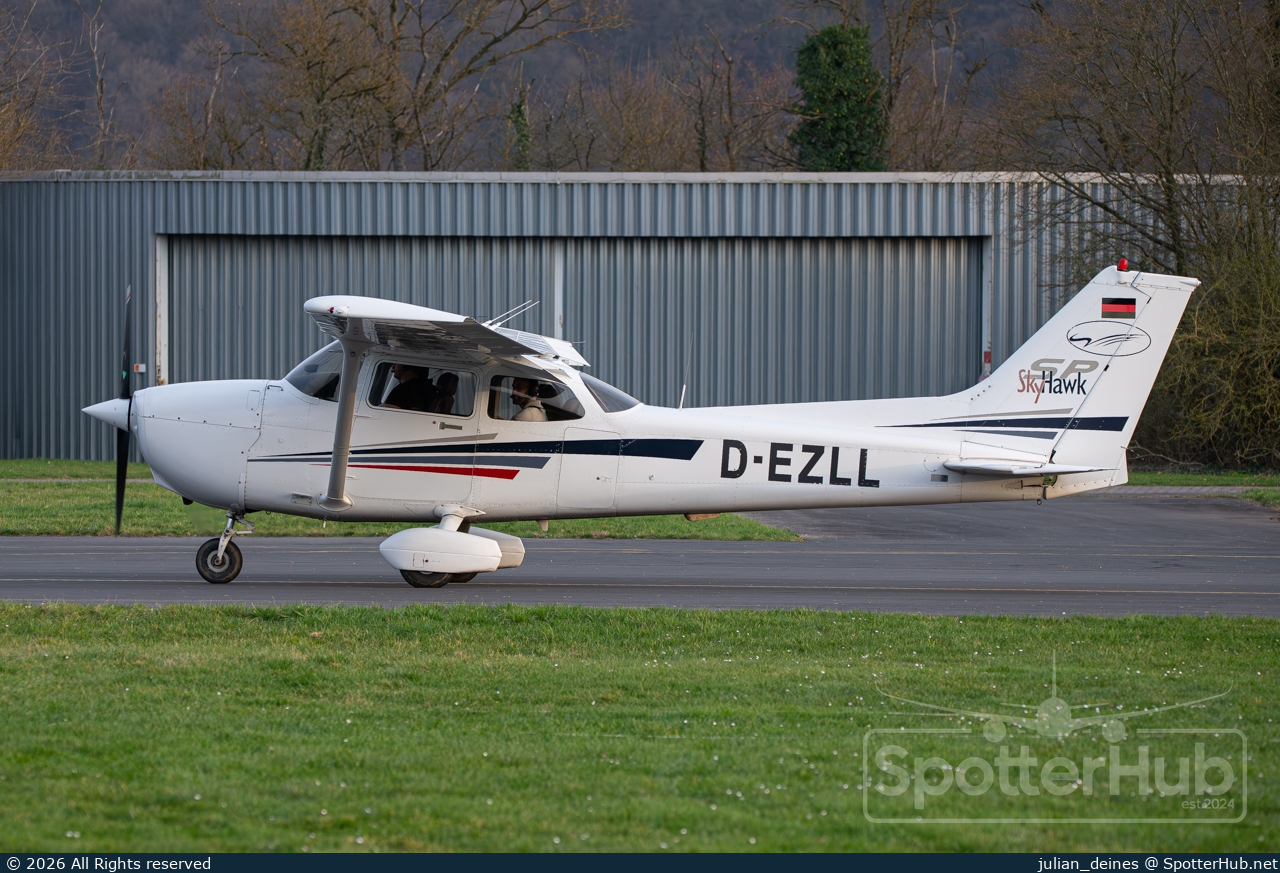 Photo of D-EZLL - Cessna 172S Skyhawk SP operated by Luftsportverein Bad Neuenahr-Ahrweiler
