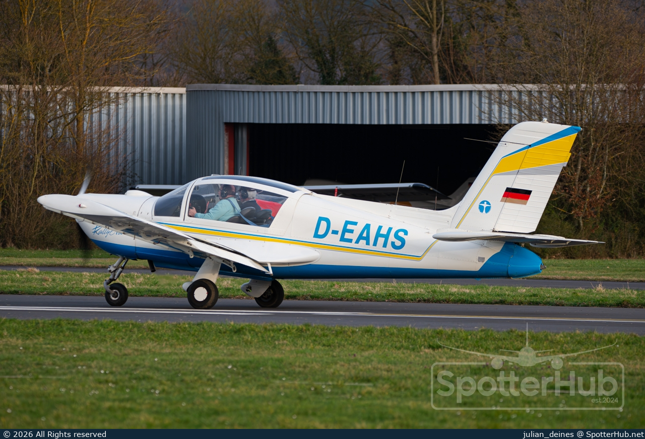 Photo of D-EAHS - SOCATA MS.893E Rallye Commodore 180GT operated by Segelflugverein Vulkaneifel