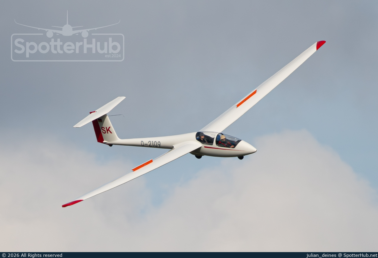 Photo of D-2109 - Schleicher ASK 21 operated by Aero-Club Koblenz