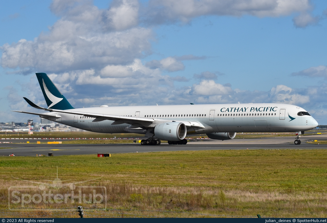Photo of B-LXB - Airbus A350-1041 operated by Cathay Pacific Airways