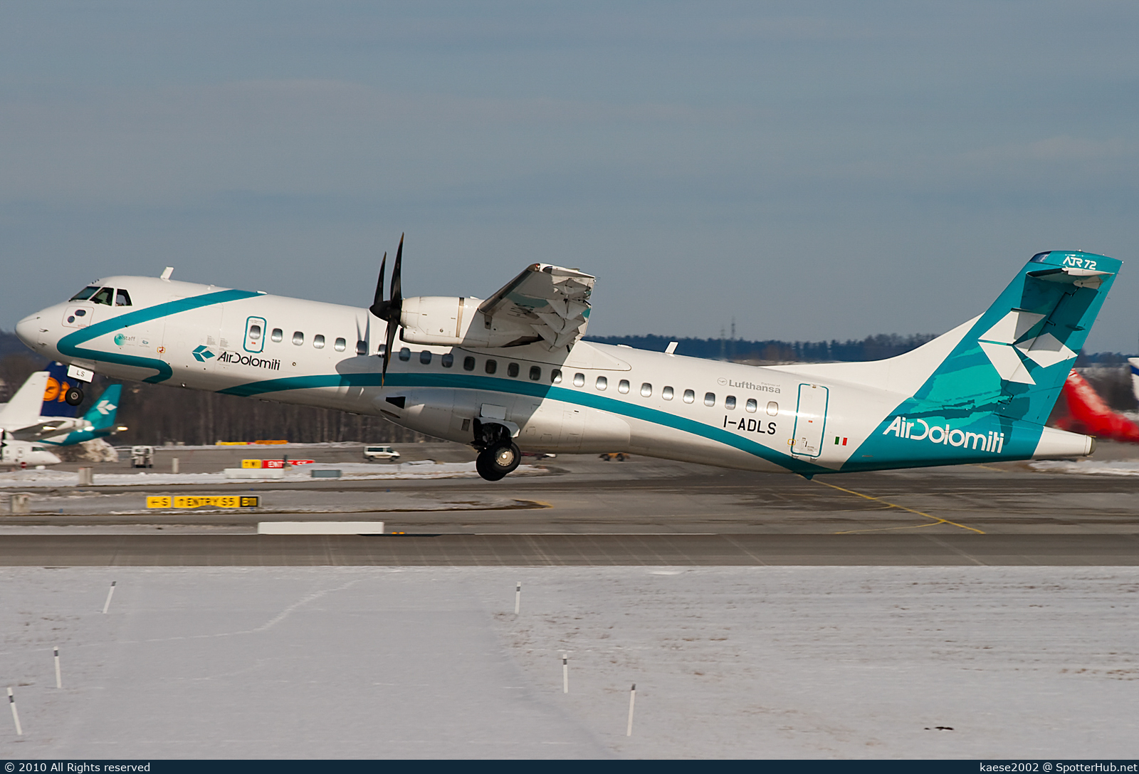 Photo of I-ADLS - ATR 72-500 operated by Air Dolomiti