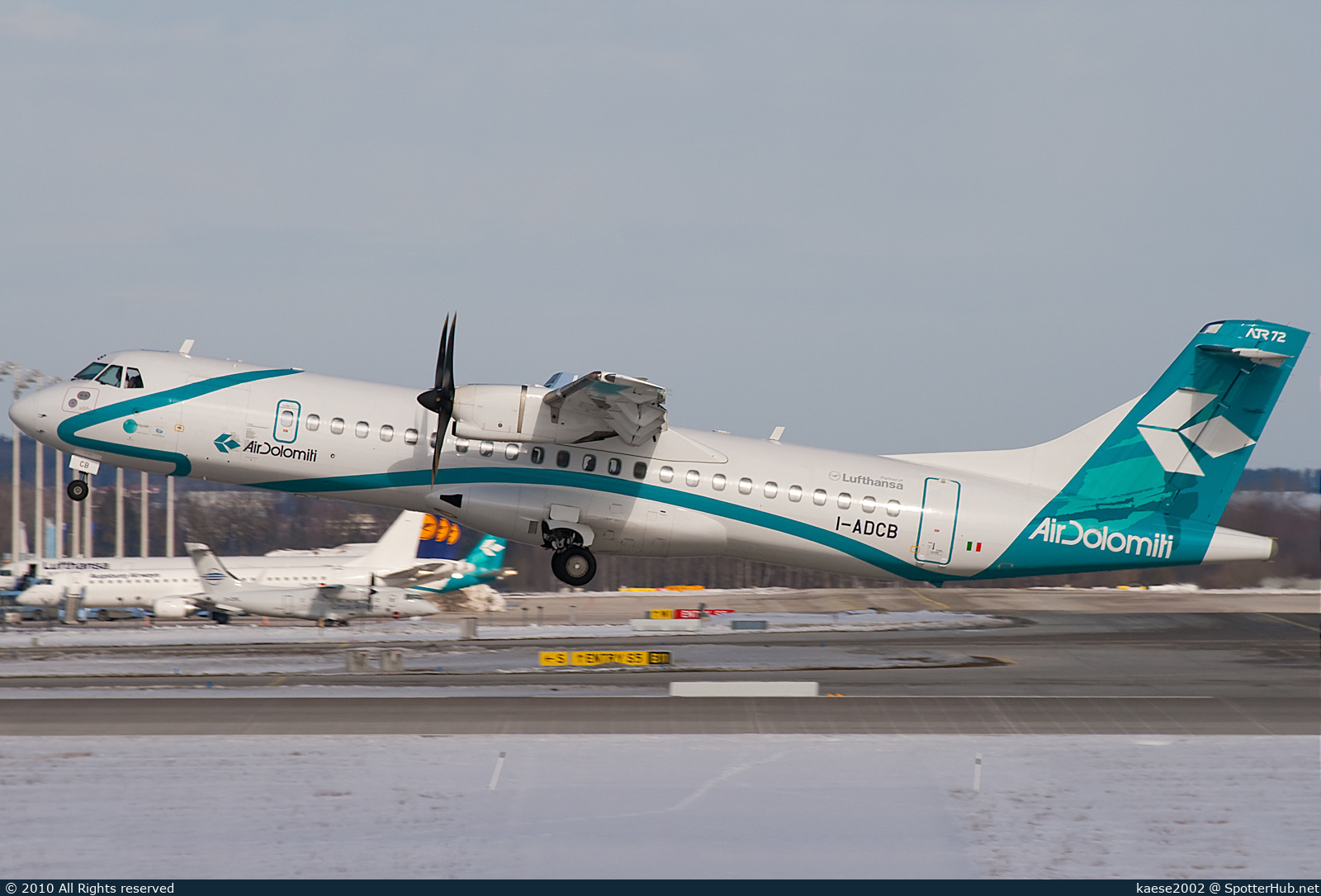 Photo of I-ADCB - ATR 72-500 operated by Air Dolomiti