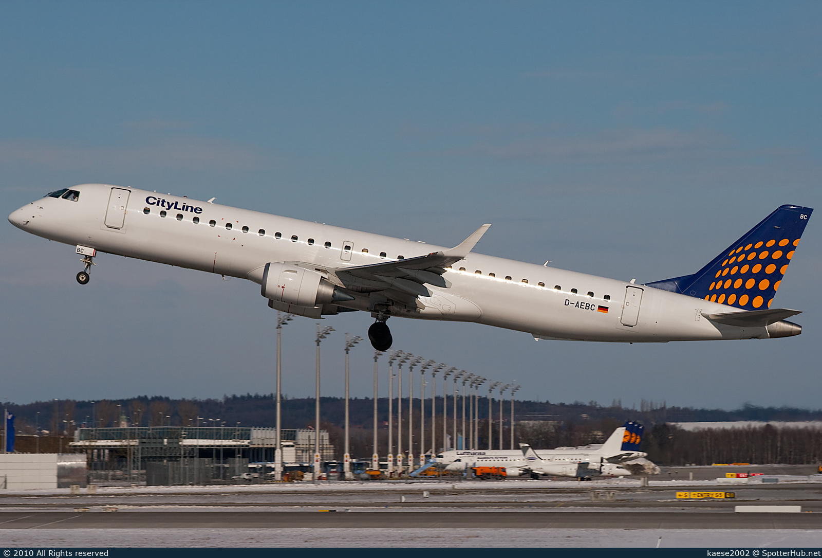Photo of D-AEBC - Embraer ERJ-195LR operated by Lufthansa CityLine