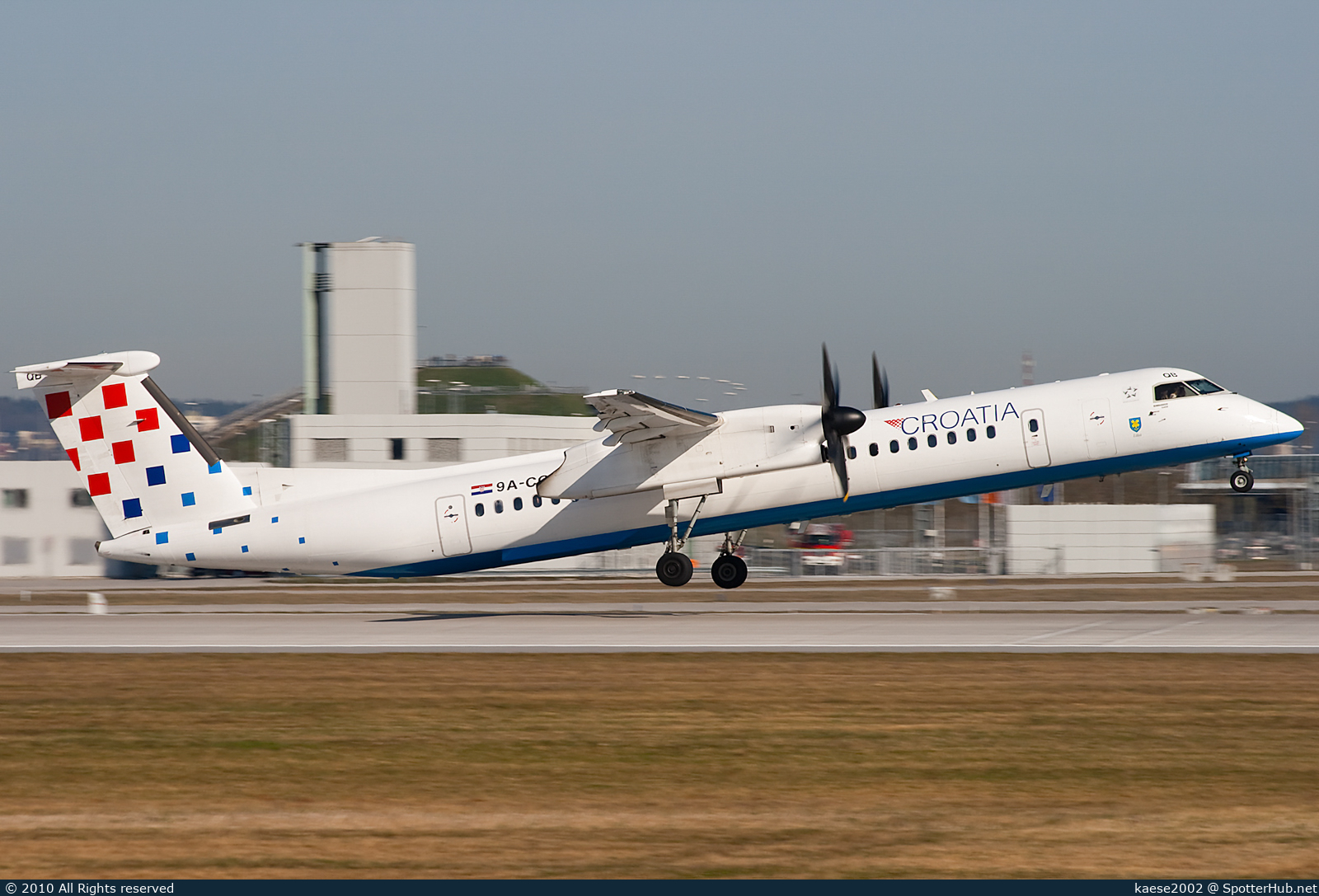 Photo of 9A-CQB - Bombardier DHC-8-402 Dash 8 Q400 operated by Croatia Airlines