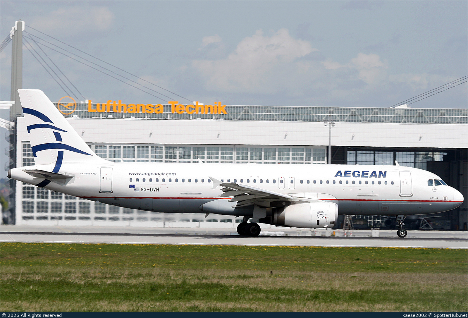 Photo of SX-DVH - Airbus A320-232 operated by Aegean Airlines