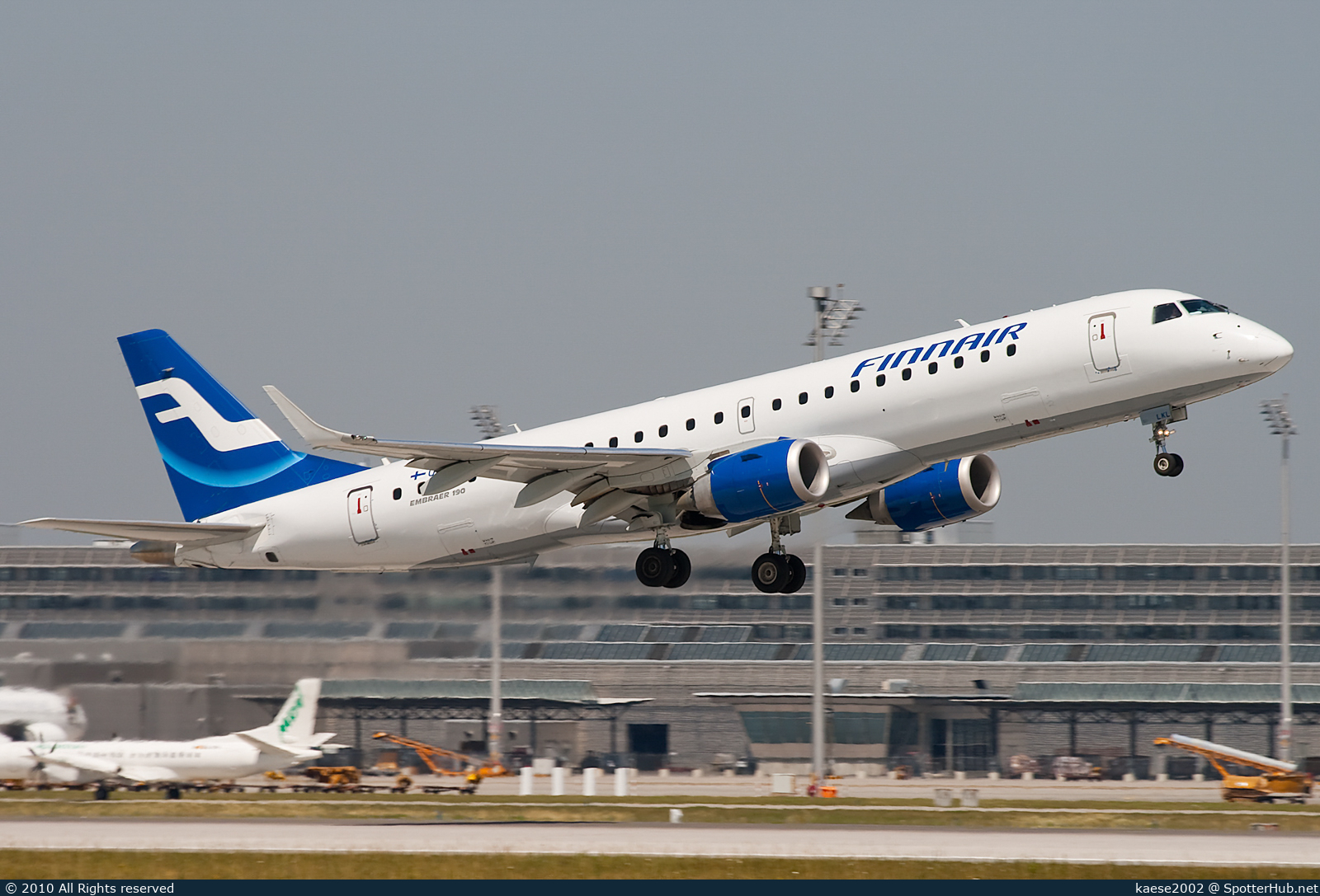Photo of OH-LKL - Embraer ERJ-190LR operated by Finnair