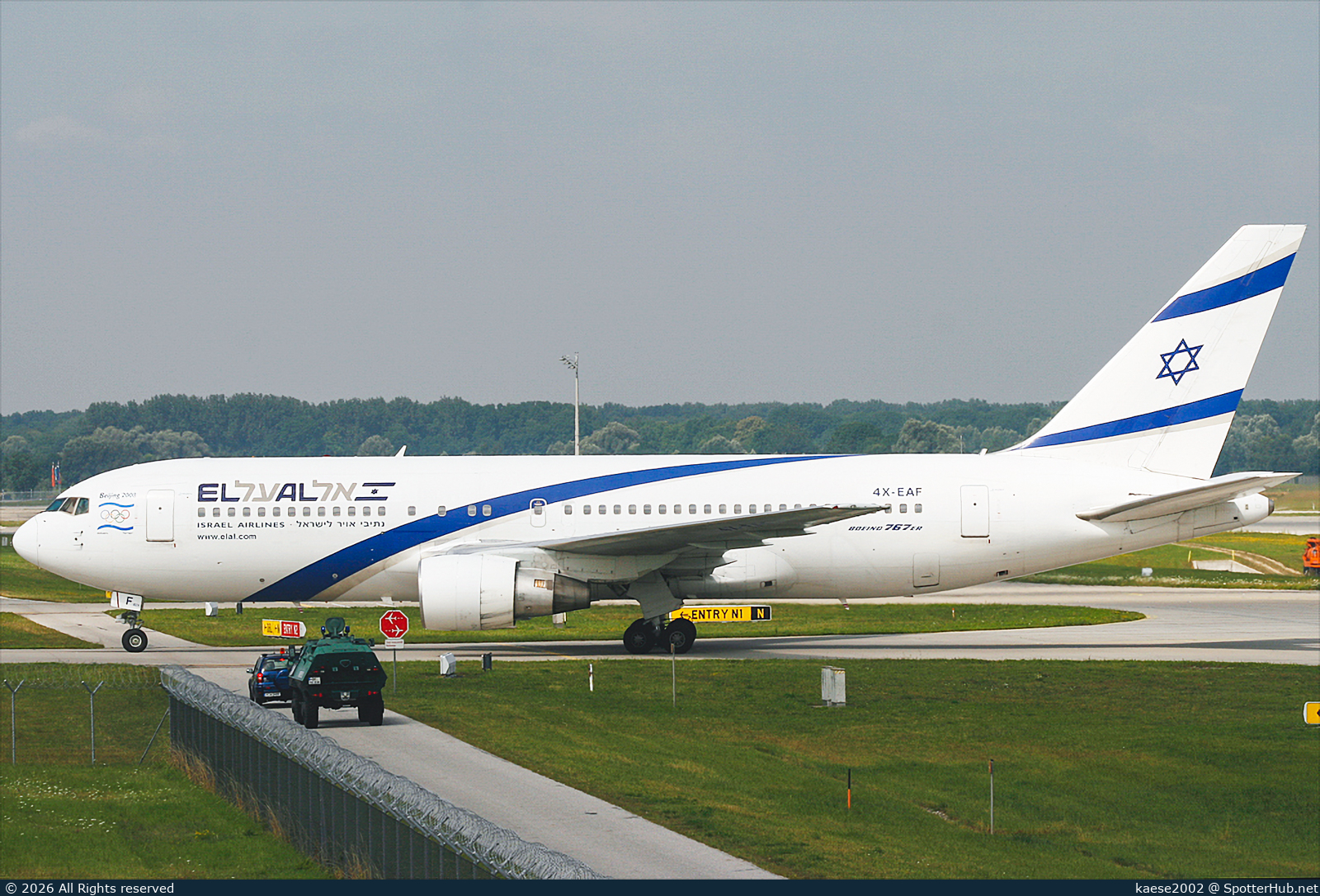 Photo of 4X-EAF - Boeing 767-27E(ER) operated by El Al Israel Airlines