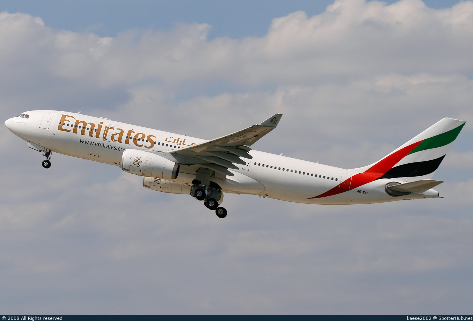 Photo of A6-EAI - Airbus A330-243 operated by Emirates