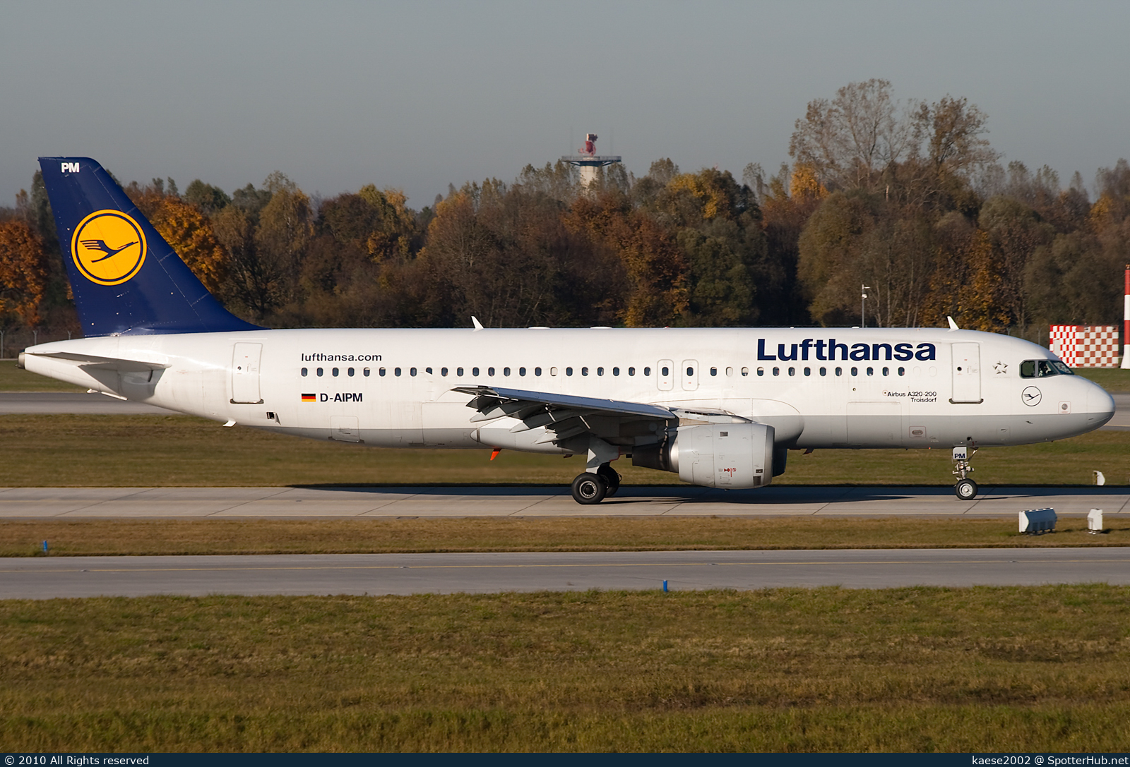 Photo of D-AIPM - Airbus A320-211 operated by Lufthansa
