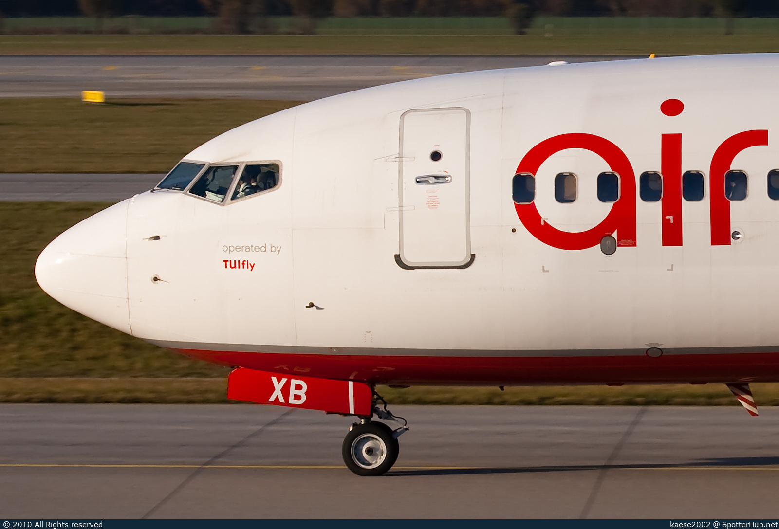 Photo of D-AHXB - Boeing 737-7K5 operated by Air Berlin (opb TUIfly)