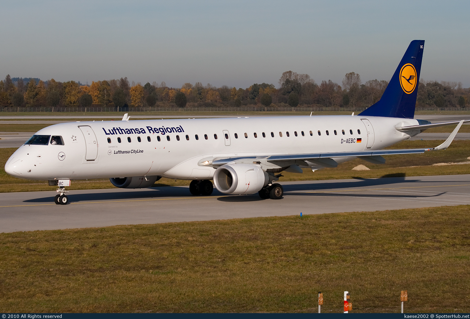 Photo of D-AEBC - Embraer ERJ-195LR operated by Lufthansa CityLine