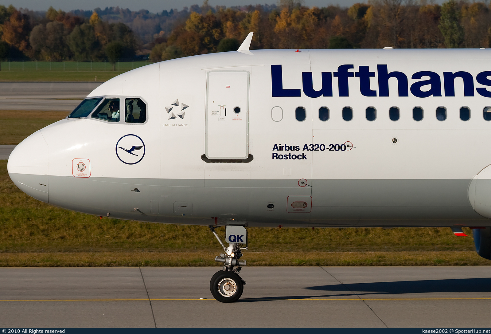 Photo of D-AIQK - Airbus A320-211 operated by Lufthansa