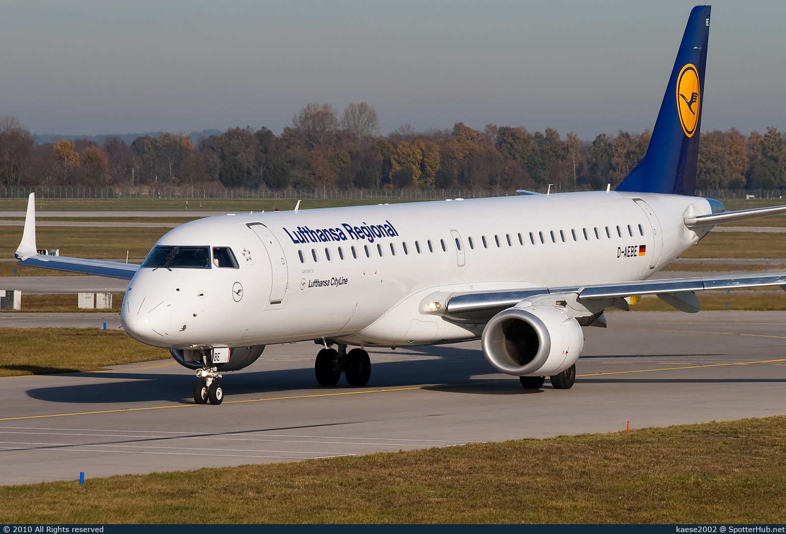 Photo of D-AEBE - Embraer ERJ-195LR operated by Lufthansa CityLine
