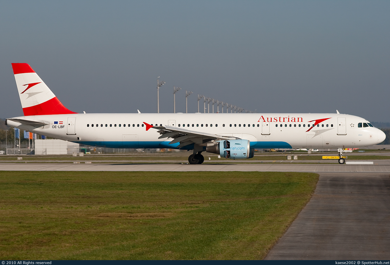 Photo of OE-LBF - Airbus A321-211 operated by Austrian Airlines