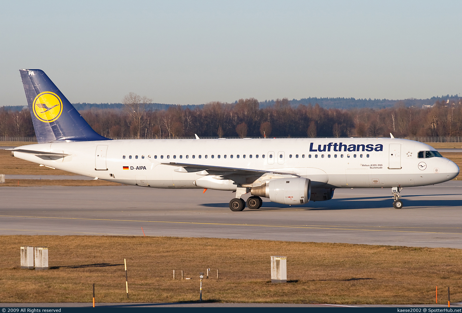 Photo of D-AIPA - Airbus A320-211 operated by Lufthansa