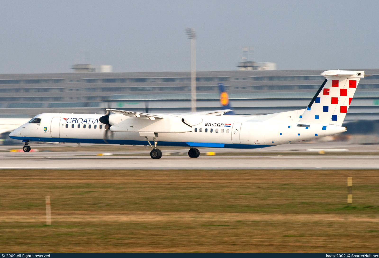 Photo of 9A-CQB - Bombardier DHC-8-402 Dash 8 Q400 operated by Croatia Airlines