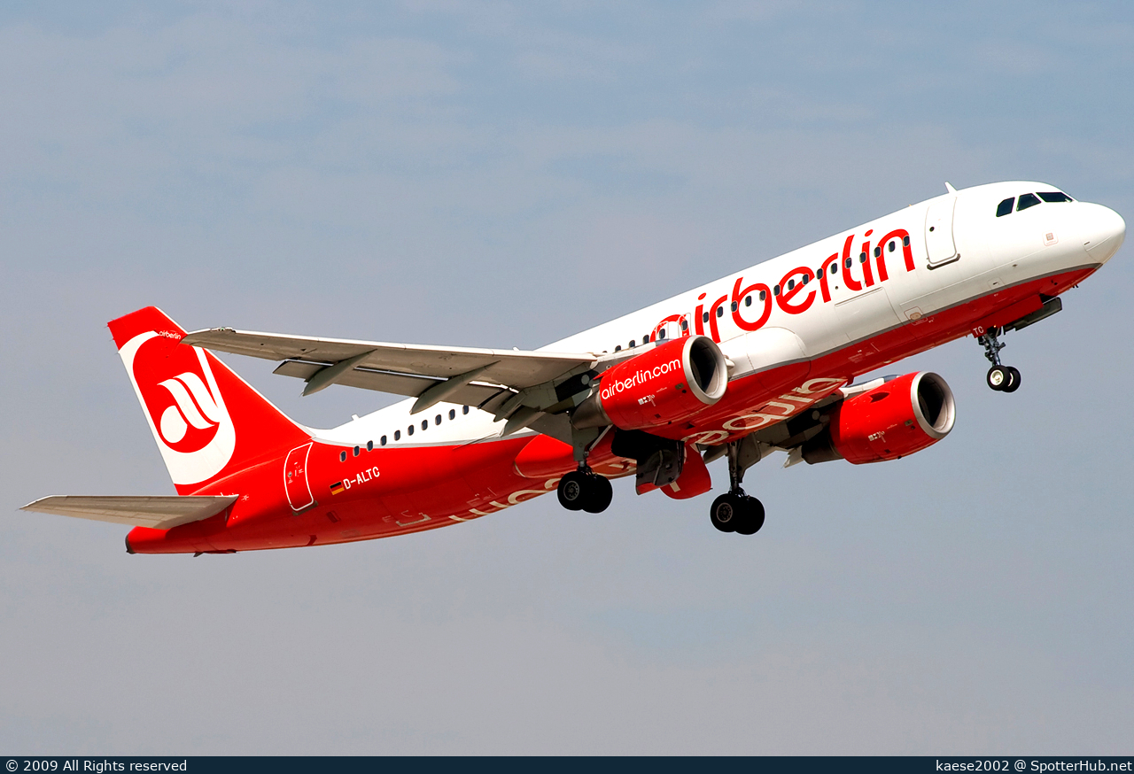 Photo of D-ALTC - Airbus A320-214 operated by Air Berlin (opb LTU International Airways)