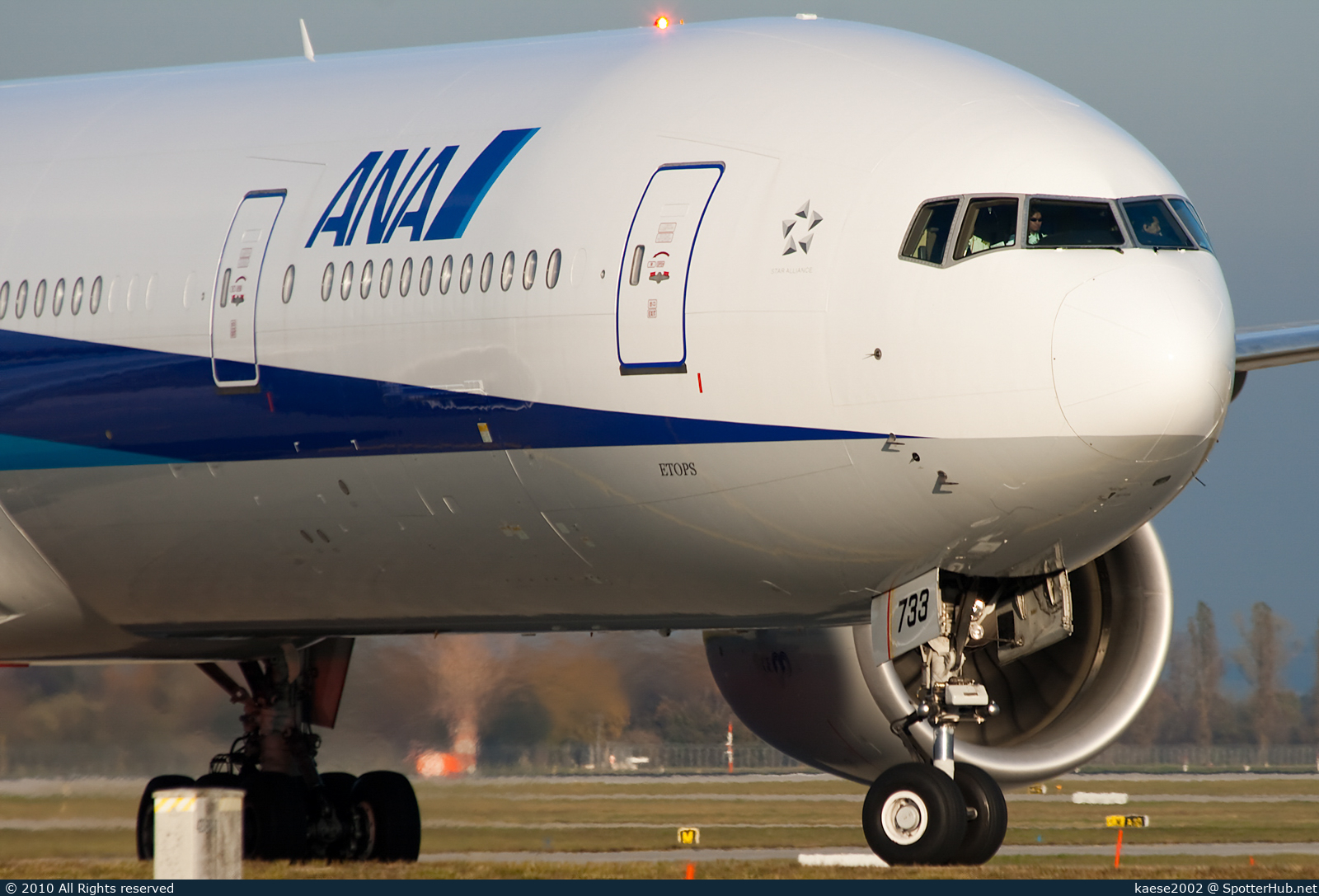 Photo of JA733A - Boeing 777-381(ER) operated by ANA All Nippon Airways