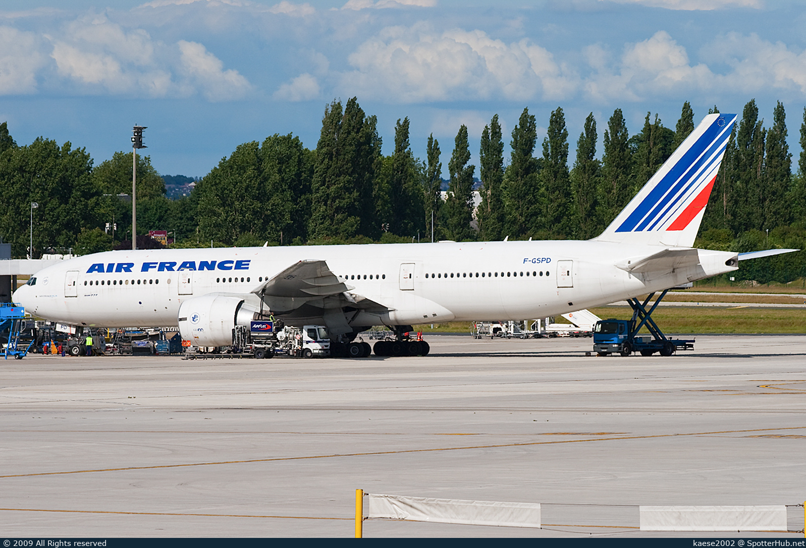 Photo of F-GSPD - Boeing 777-228(ER) operated by Air France