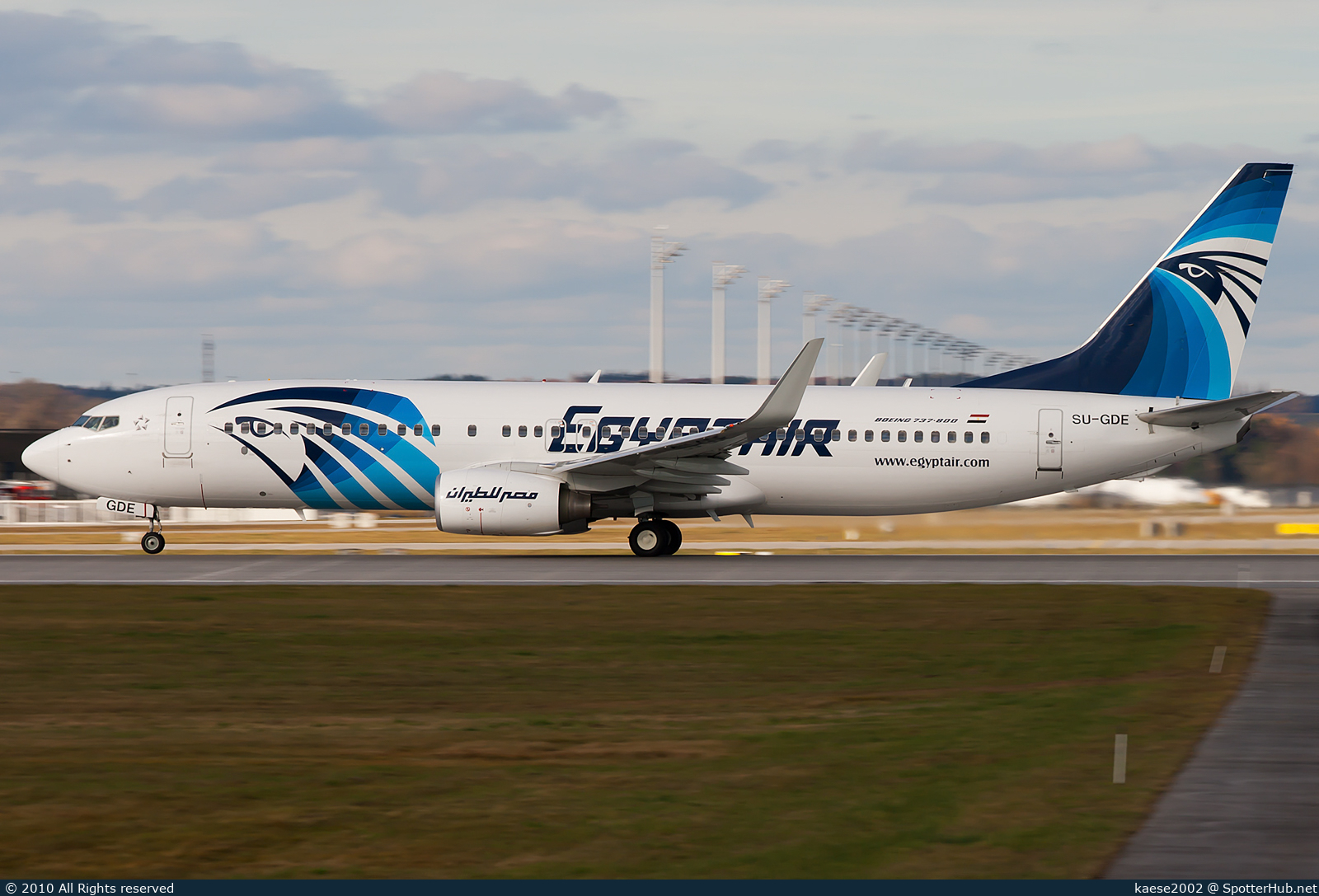 Photo of SU-GDE - Boeing 737-866 operated by Egyptair