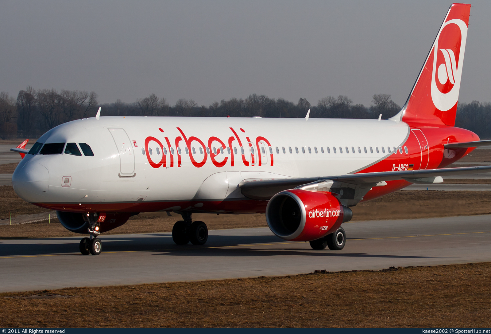 Photo of D-ABFG - Airbus A320-214 operated by Air Berlin