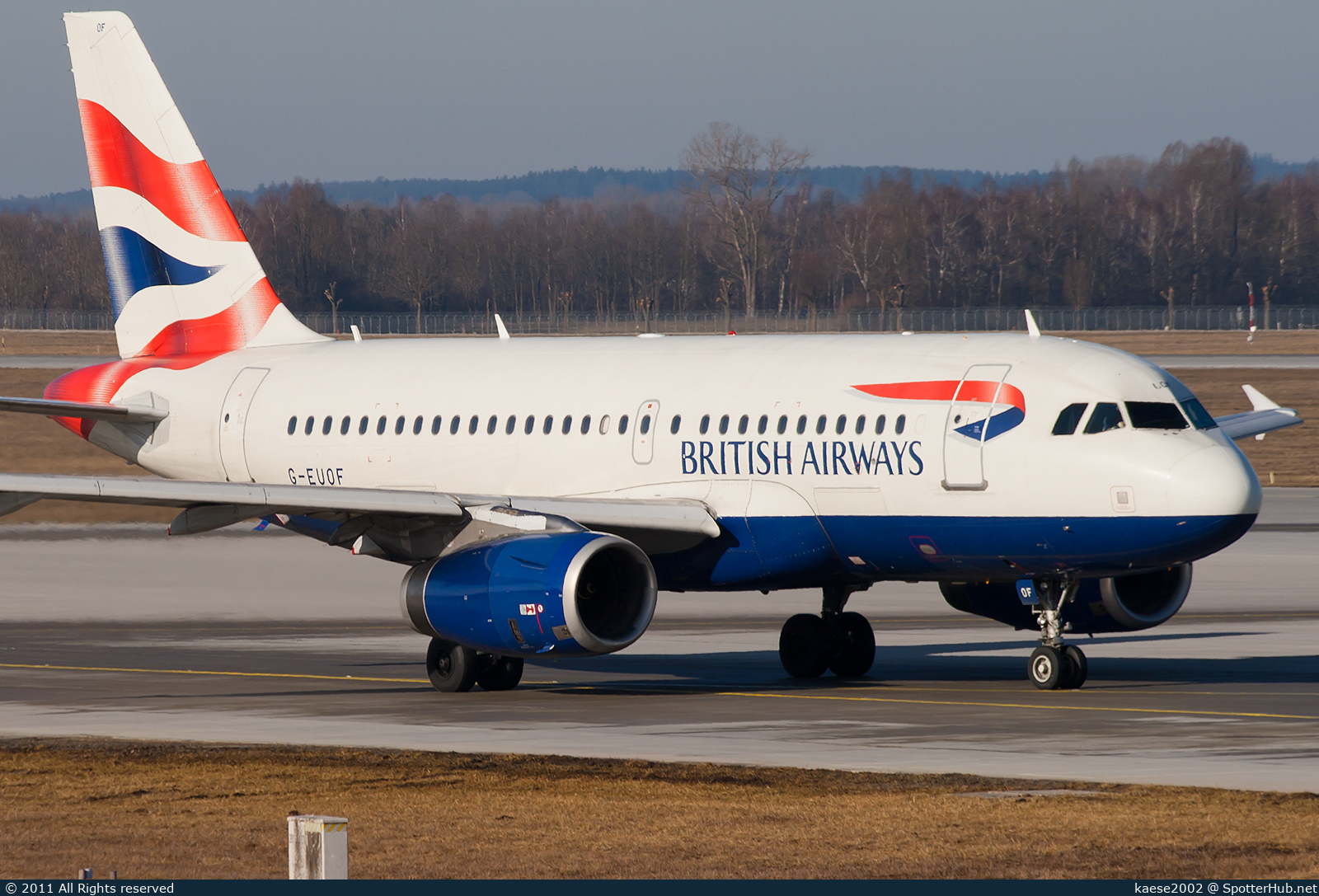 Photo of G-EUOF - Airbus A319-131 operated by British Airways