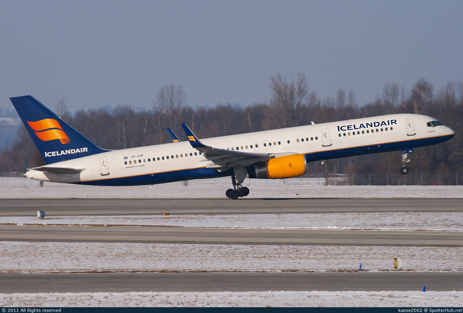 Photo of TF-FIP - Boeing 757-208 operated by Icelandair