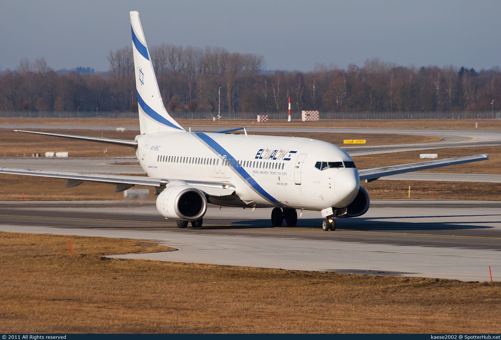 Photo of 4X-EKC - Boeing 737-858 operated by El Al Israel Airlines