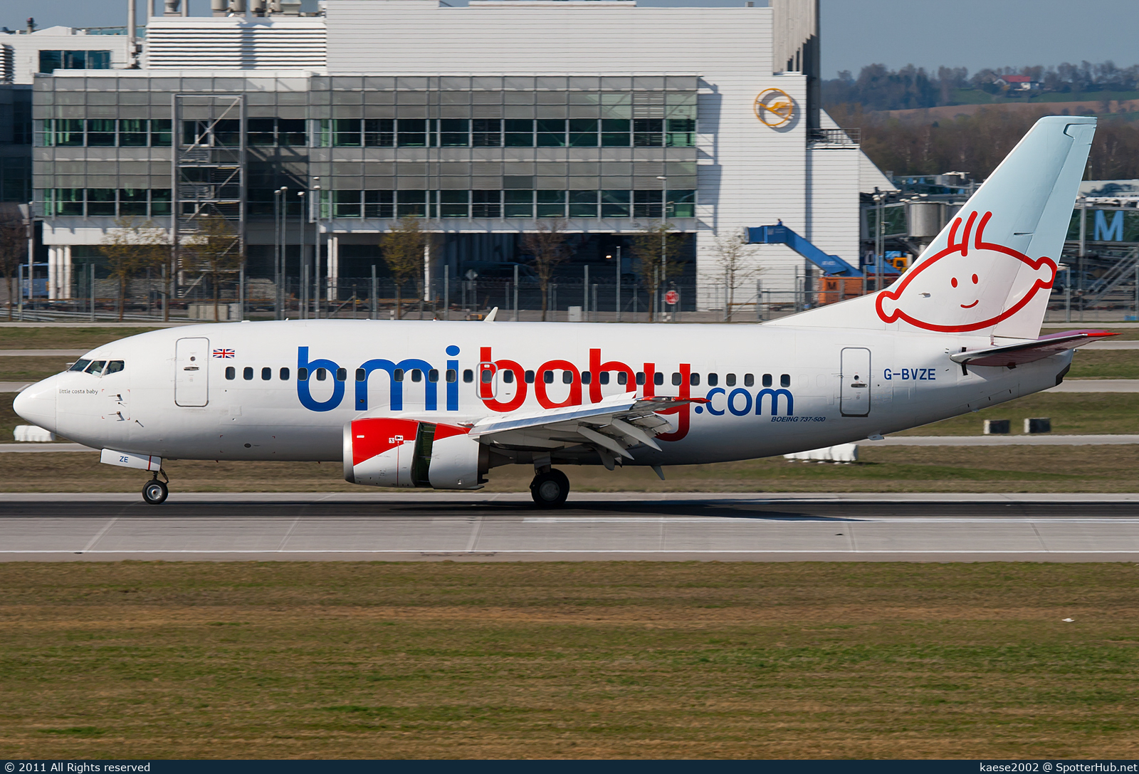 Photo of G-BVZE - Boeing 737-59D operated by bmibaby