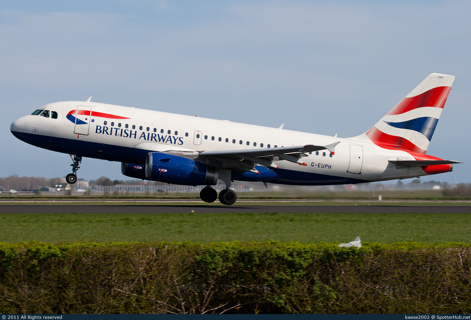 Photo of G-EUPH - Airbus A319-131 operated by British Airways