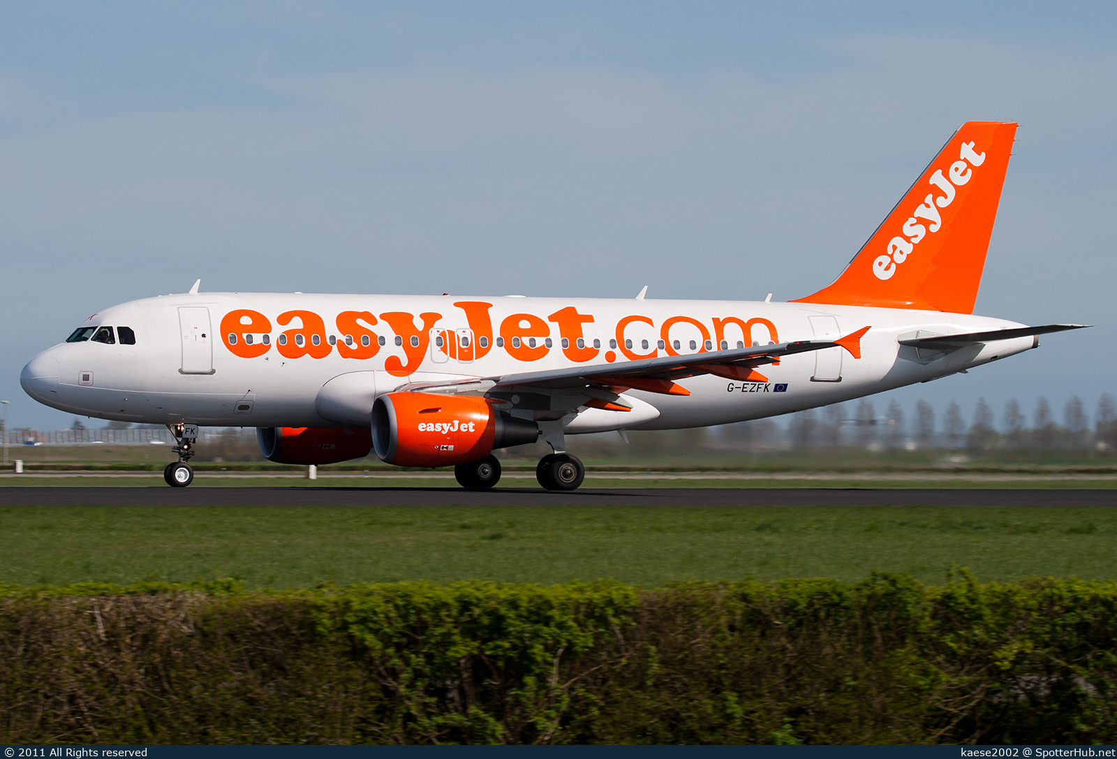 Photo of G-EZFK - Airbus A319-111 operated by easyJet