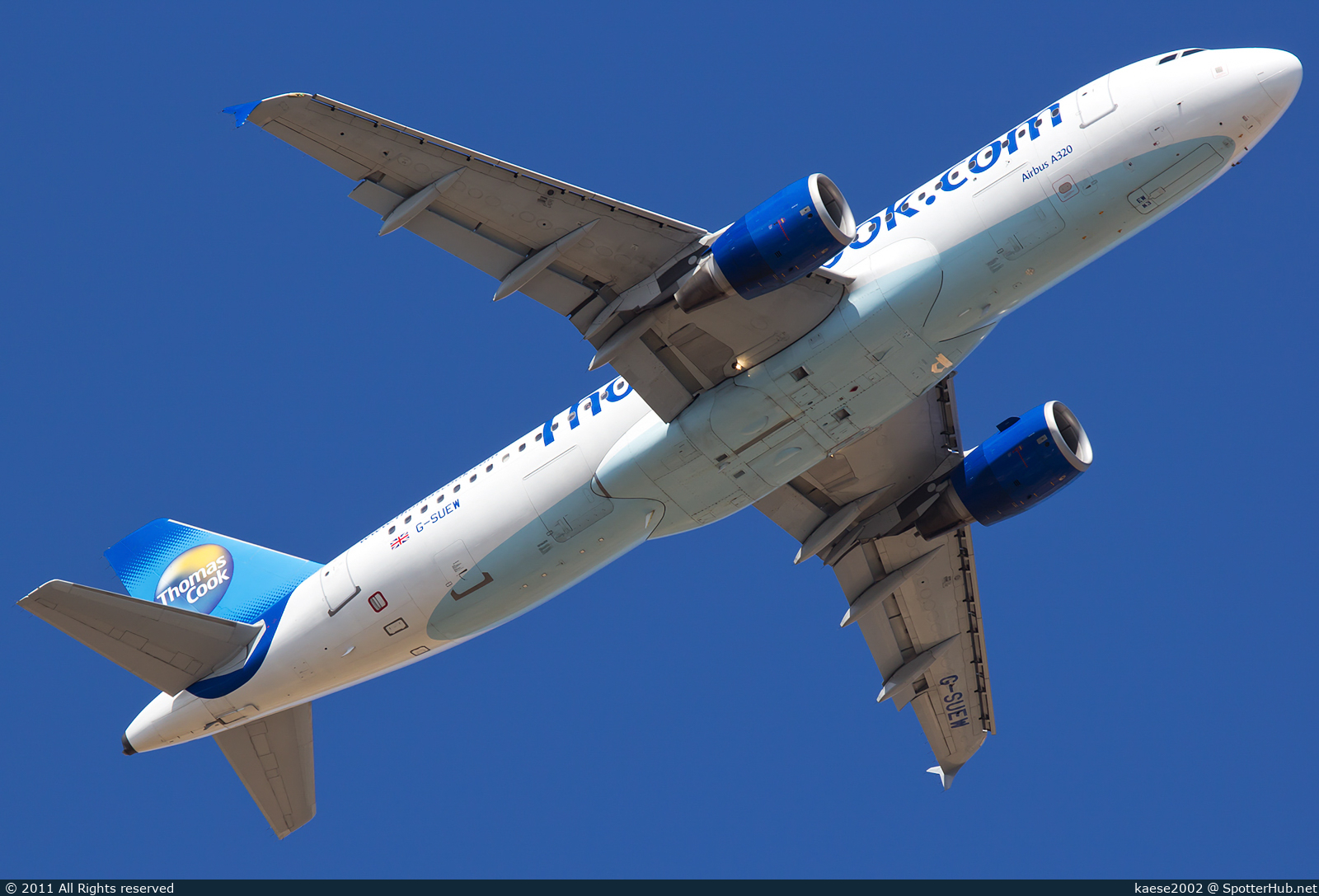 Photo of G-SUEW - Airbus A320-214 operated by Thomas Cook Airlines