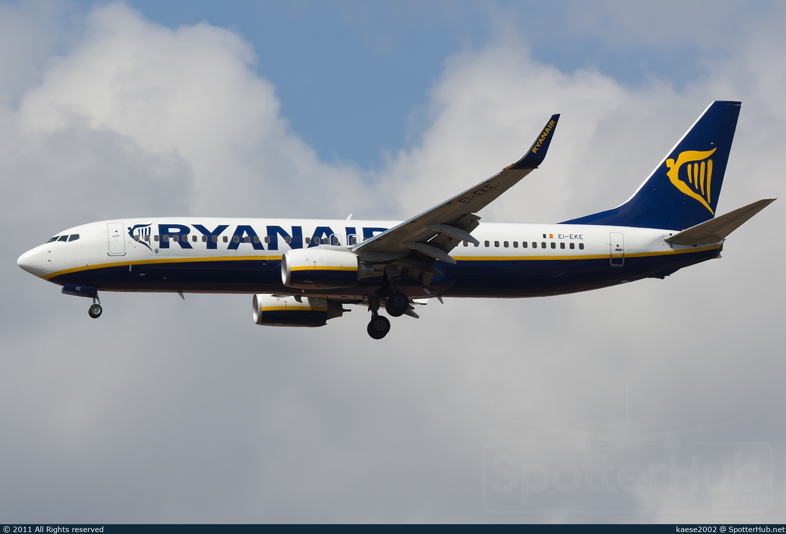 Photo of EI-EKE - Boeing 737-8AS operated by Ryanair