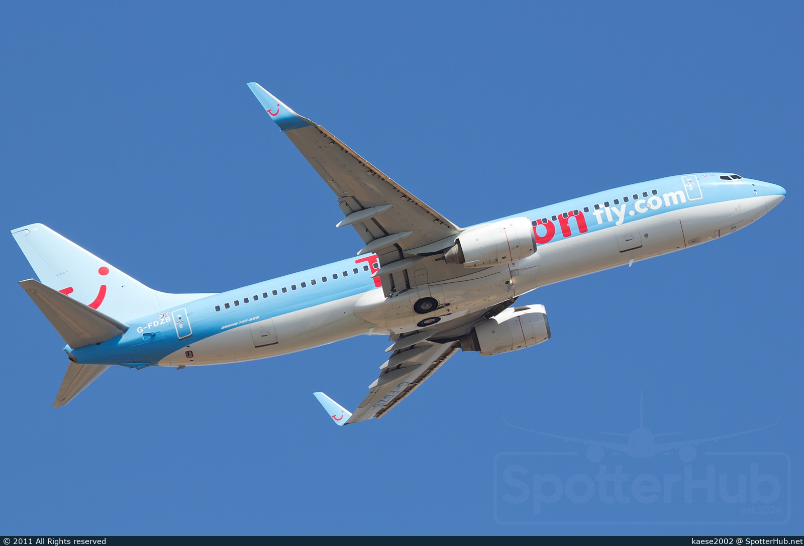Photo of G-FDZB - Boeing 737-8K5 operated by Thomsonfly