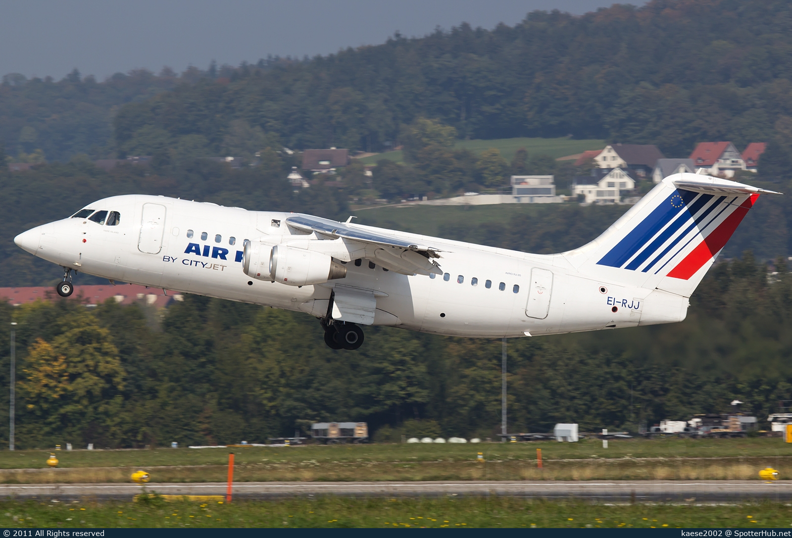 Photo of EI-RJJ - British Aerospace Avro RJ85 operated by Air France (opb CityJet)