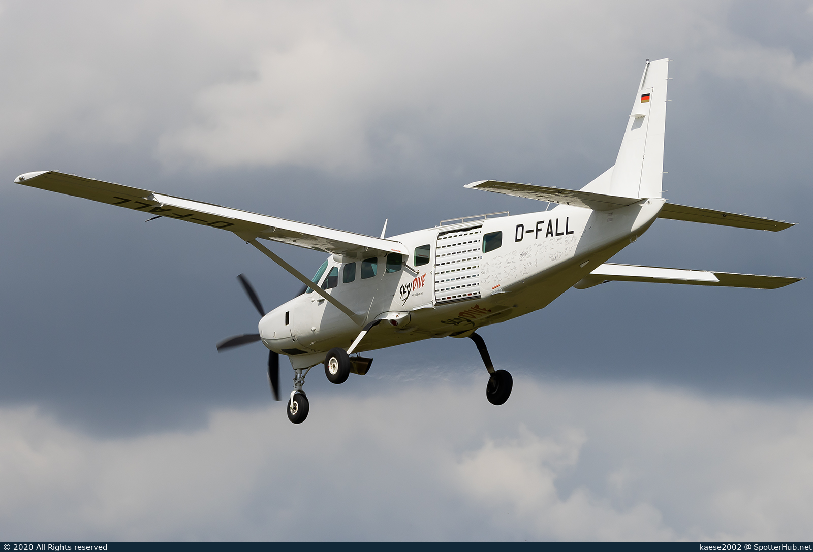Photo of D-FALL - Cessna 208B Grand Caravan EX operated by Skydive Hildesheim
