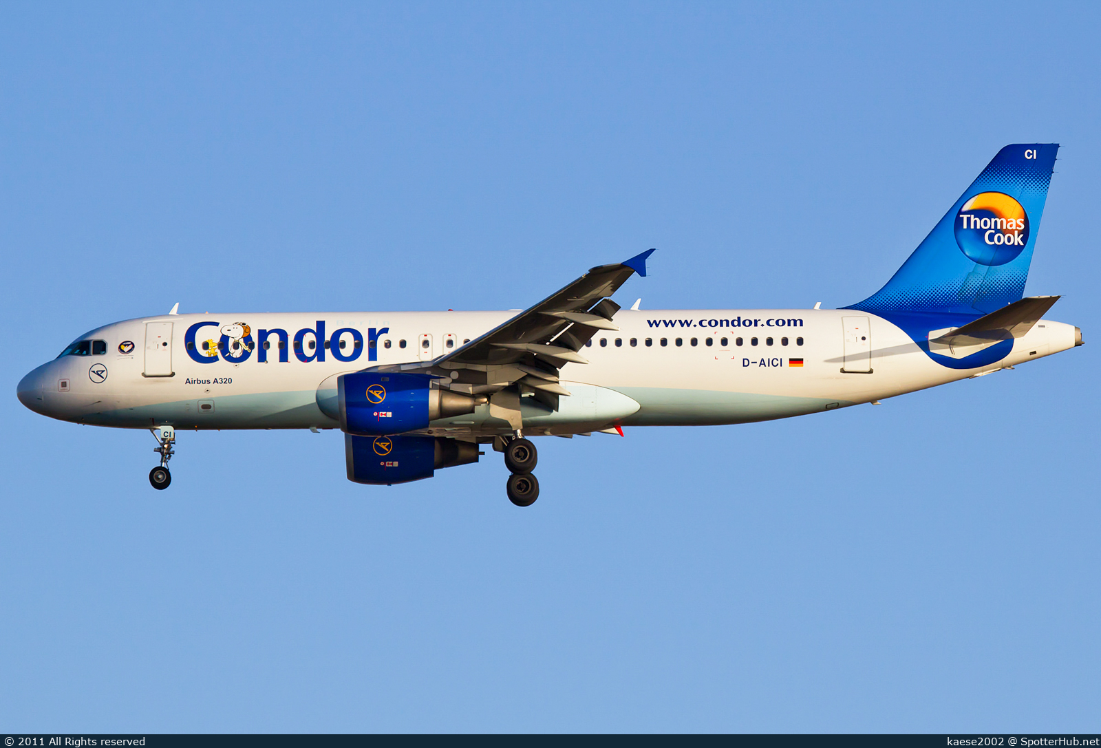 Photo of D-AICI - Airbus A320-212 operated by Condor