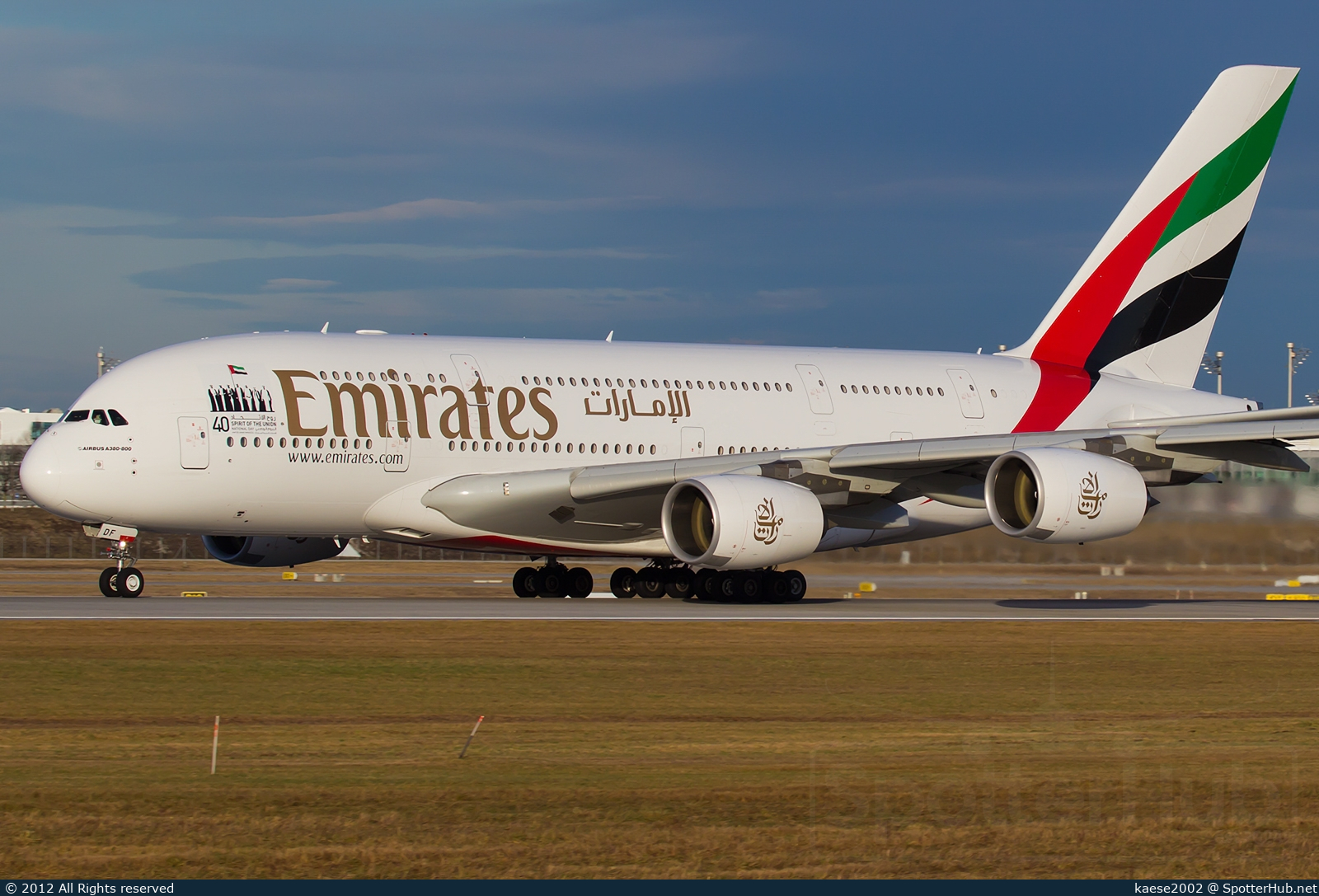 Photo of A6-EDF - Airbus A380-861 operated by Emirates