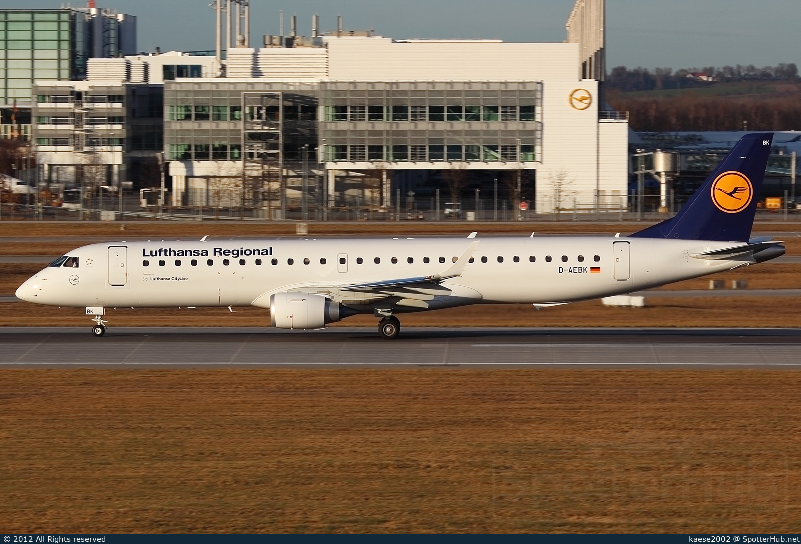 Photo of D-AEBK - Embraer ERJ-195LR operated by Lufthansa CityLine