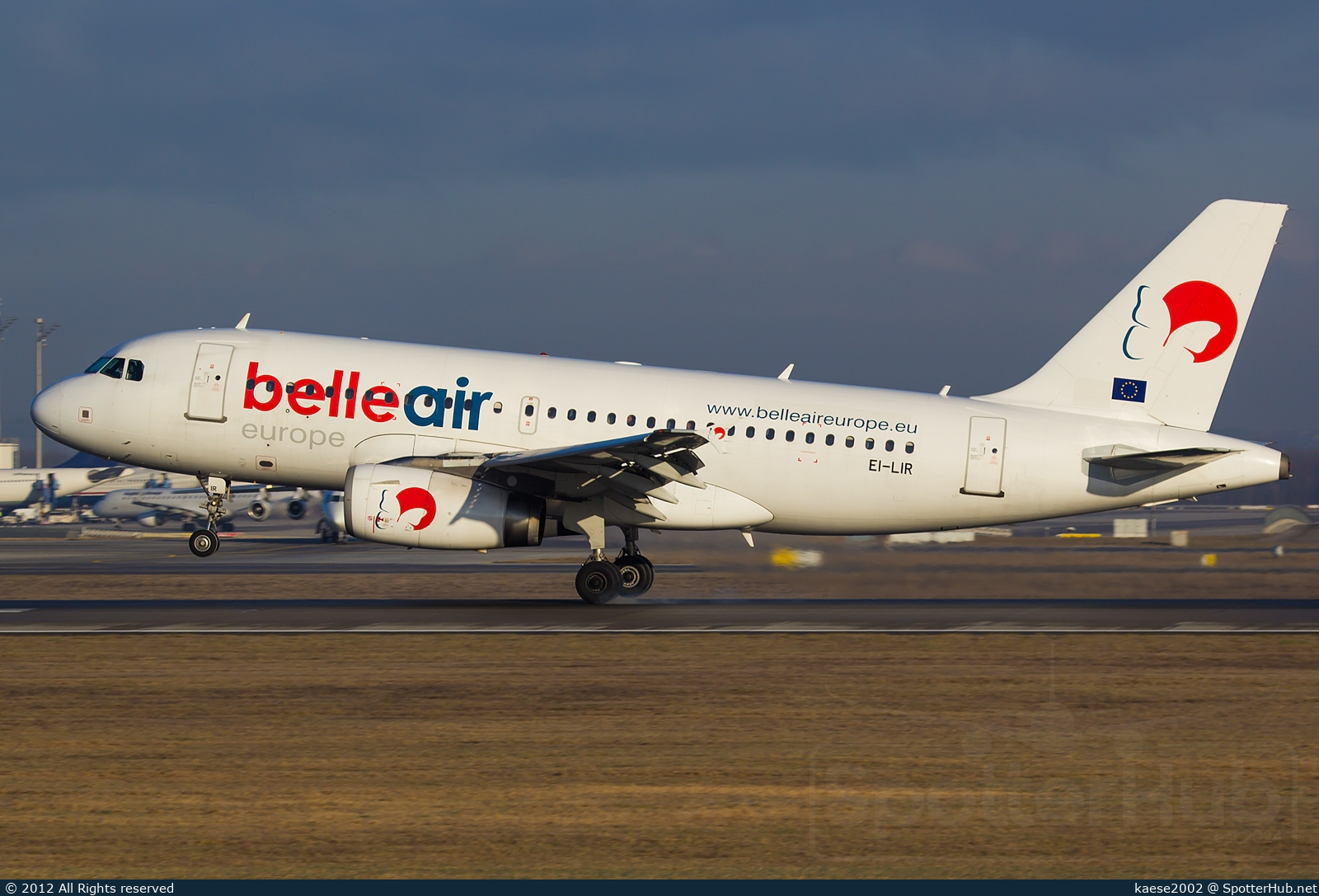 Photo of EI-LIR - Airbus A319-132 operated by Belle Air Europe
